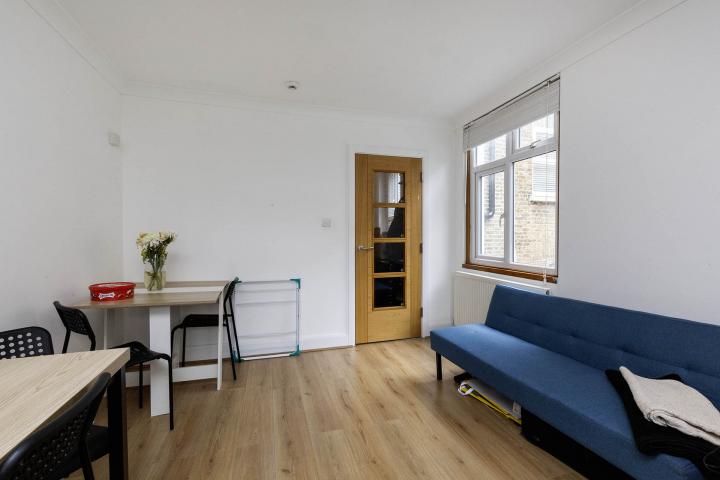 Stunning Sharers Apartment Kilburn Lane, Queens Park